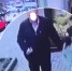 На улицах Сочи попал на видео лысый мужчина, трогающий девочек за грудь - SochiStream.Ru