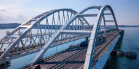В очереди перед Крымским мостом со стороны Кубани стоят 95 авто - SochiStream.Ru