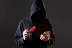 Гость из Ставрополя «развел» сочинца на 960 тысяч, пока тот спал