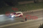 В Анапе сотрудники ДПС задержали бродившего по дороге мужчину