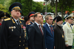 Глава Сочи Андрей Прошунин и председатель Городского Собрания Сочи Виктор Филонов 9 Мая возложили цветы к Вечному Огню на Завокзальном мемориальном комплексе