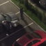 В Краснодаре парень в кепке ночью отплясывал на крыше чужого автомобиля - SochiStream.Ru