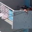 В Краснодаре пьяный мужчина кидался бутылками с балкона - SochiStream.Ru