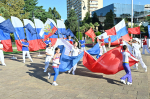 В Сочи отмечают День Государственного флага Российской Федерации