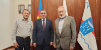 Председатель Горсобрания Сочи Виктор Филонов провел встречу с заместителем генерального секретаря Ассамблеи народов мира Валерием Рузиным и председателем Общественного совета Международного кинофестиваля «Победили вместе» Леонидом Мостовым - Городское Собрание
