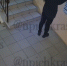 В Краснодаре женщина с ножницами оставила подъезд без домофона и интернета - SochiStream.Ru