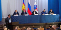 Елизавета Жукова, Артур Петросян и Александр Куренда приняли участие во встрече главы Сочи Андрея Прошунина с жителями Горного Лоо - Городское Собрание