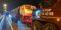 В Сочи продолжается эвакуация грузового транспорта, припаркованного с нарушениями - Администрация г. Сочи