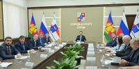 Глава Сочи Андрей Прошунин провел первое заседание городского оперативного штаба по подготовке и проведению зимнего сезона 2025-2026 года - Администрация г. Сочи