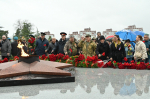 Глава города Сочи Андрей Прошунин и депутаты Городского Собрания Сочи приняли участие в памятном возложении цветов к мемориалу в Завокзальном микрорайоне