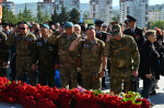 Глава Сочи Андрей Прошунин и председатель Городского Собрания Сочи Виктор Филонов в День Победы возложил цветы к Вечному огню на Завокзальном мемориальном комплексе
