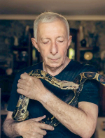 Tuniev.jpg