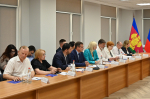 На втором заседании Совета по науке и образованию при главе Сочи Андрее Прошунине обсудили сохранение зеленого фонда и разработку адаптивного ассортимента растений