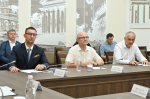 Глава Сочи Андрей Прошунин встретился с участниками губернаторского проекта «Герои Кубани» для подведения итогов стажировки в органах муниципальной власти