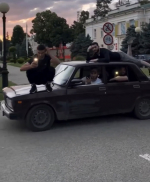 Лайки не спасли: блогеров оштрафовали за опасный перформанс в центре Белореченска
