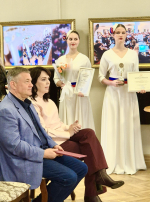 Депутаты Горсобрания Сочи поздравили коллектив Художественного музея с юбилеем